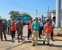 สุราษฎร์ธานีห่วงใยประชาชน รองผู้ว่าฯ ลงพื้นที่ให้กำลังใจเจ้า ... พารามิเตอร์รูปภาพ 60