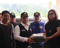 ผู้ว่าฯ สุราษฎร์ธานี ลงพื้นที่ให้กำลังใจเจ้าหน้าที่ผู้ปฏิบัต ... พารามิเตอร์รูปภาพ 8