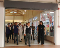 ผู้ว่าฯ สุราษฎร์ธานี ลงพื้นที่ให้กำลังใจเจ้าหน้าที่ผู้ปฏิบัต ... พารามิเตอร์รูปภาพ 21