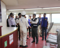 ผู้ว่าฯ สุราษฎร์ธานี ลงพื้นที่ให้กำลังใจเจ้าหน้าที่ผู้ปฏิบัต ... พารามิเตอร์รูปภาพ 40