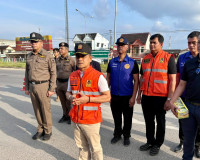 รองผู้ว่าฯ สุราษฎร์ธานี เดินสายตรวจเยี่ยมจุดตรวจ/จุดบริการปร ... พารามิเตอร์รูปภาพ 14