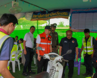 รองผู้ว่าฯ สุราษฎร์ธานี ลงพื้นที่ตรวจเยี่ยมจุดตรวจโซนใต้ ให้ ... พารามิเตอร์รูปภาพ 1