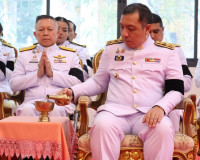 จังหวัดสุราษฎร์ธานีจัดพิธีเจริญพระพุทธมนต์ถวายพระพรชัยมงคล เ ... พารามิเตอร์รูปภาพ 7