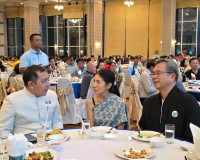 ผู้ว่าฯ สุราษฎร์ธานี เป็นประธานกล่าวต้อนรับงานเลี้ยงรับรองมู ... พารามิเตอร์รูปภาพ 6