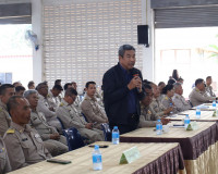 ผู้ว่าฯ สุราษฎร์ธานี เปิดเวทีสัญจรอำเภอไชยา รับฟังปัญหาผู้นำ ... พารามิเตอร์รูปภาพ 73