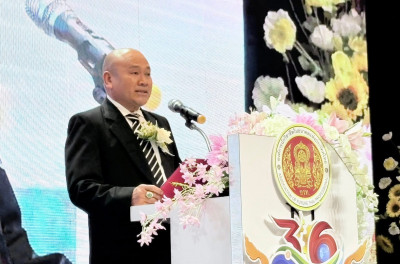 รองผู้ว่าราชการจังหวัดสุราษฎร์ธานี ร่วมเป็นเกียรติในพิธีเปิด ... พารามิเตอร์รูปภาพ 1