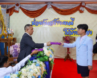 ผู้ว่าราชการจังหวัดสุราษฎร์ธานี เป็นประธานมอบเกียรติบัตร “เด ... พารามิเตอร์รูปภาพ 14