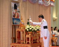 ผู้ว่าฯ สุราษฎร์ธานี ร่วมพิธีรับ-มอบหนังสือสารานุกรมไทยสำหรั ... พารามิเตอร์รูปภาพ 2