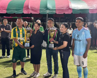 รองผู้ว่าราชการจังหวัดสุราษฎร์ธานี เป็นประธานในพิธีปิดการแข่ ... พารามิเตอร์รูปภาพ 4