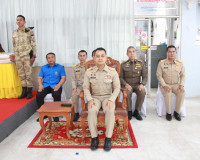 จังหวัดสุราษฎร์ธานีจัดพิธีมอบสิ่งของพระราชทาน มูลนิธิราชประช ... พารามิเตอร์รูปภาพ 25