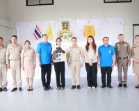 สุราษฎร์ธานีจัดพิธีมอบสิ่งของพระราชทาน มูลนิธิราชประชานุเครา ... พารามิเตอร์รูปภาพ 6