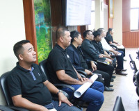 ผู้ว่าฯ สุราษฎร์ธานีประชุมหน่วยที่เกี่ยวข้องติดตามผลการดำเนิ ... พารามิเตอร์รูปภาพ 6