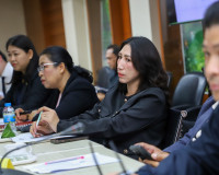 ผู้ว่าราชการจังหวัดสุราษฎร์ธานีเป็นประธานประชุม กรอ.จังหวัด  ... พารามิเตอร์รูปภาพ 34