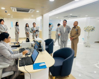 รองผู้ว่าราชการจังหวัดสุราษฎร์ธานี เป็นประธานพิธีเปิดที่ทำกา ... พารามิเตอร์รูปภาพ 8