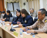 สุราษฎร์ธานีประชุมคณะกรรมการรักษาความมั่นคงฯ ติดตามสถานการณ์ ... พารามิเตอร์รูปภาพ 7