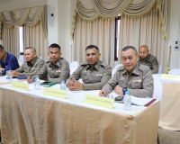 สุราษฎร์ธานีประชุมคณะกรรมการรักษาความมั่นคงฯ ติดตามสถานการณ์ ... พารามิเตอร์รูปภาพ 12