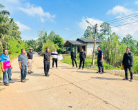 รองผู้ว่าราชการจังหวัดสุราษฎร์ธานี ประธานคณะกรรมการพิจารณากา ... พารามิเตอร์รูปภาพ 3