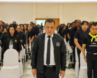 ประชาชนจังหวัดสุราษฎร์ธานีพร้อมใจเดินทางไปเข้าเฝ้าฯ กราบถวาย ... พารามิเตอร์รูปภาพ 25