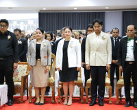 ผู้ว่าฯ สุราษฎร์ธานี เปิดกิจกรรม “วันธารน้ำใจ” มอบทุนการศึกษ ... พารามิเตอร์รูปภาพ 9