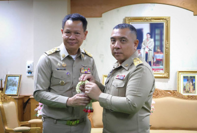 ประชาสัมพันธ์จังหวัดสุราษฎร์ธานี นำข้าราชการในสังกัด เข้าเยี ... พารามิเตอร์รูปภาพ 1