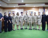 ประชาสัมพันธ์จังหวัดสุราษฎร์ธานี นำข้าราชการในสังกัด เข้าเยี ... พารามิเตอร์รูปภาพ 12