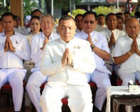ผู้ว่าฯ สุราษฎร์ธานีนำข้าราชการและพ่อค้าประชาชนร่วมพิธีบวงสร ... พารามิเตอร์รูปภาพ 6