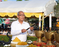 ผู้ว่าฯ สุราษฎร์ธานีนำข้าราชการและพ่อค้าประชาชนร่วมพิธีบวงสร ... พารามิเตอร์รูปภาพ 64