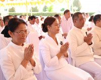 ผู้ว่าฯ สุราษฎร์ธานีนำข้าราชการและพ่อค้าประชาชนร่วมพิธีบวงสร ... พารามิเตอร์รูปภาพ 71