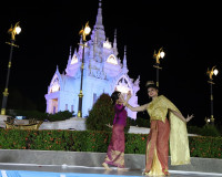 รองผู้ว่าฯ จังหวัดสุราษฎร์ธานี เปิดร้านนาวากาชาด คืนที่สาม ใ ... พารามิเตอร์รูปภาพ 19