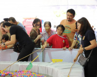 รองผู้ว่าฯ จังหวัดสุราษฎร์ธานี เปิดร้านนาวากาชาด คืนที่สาม ใ ... พารามิเตอร์รูปภาพ 53