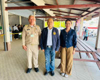 รองผู้ว่าฯ สุราษฎร์ธานี ลงพื้นที่ตรวจเยี่ยมหน่วยเลือกตั้ง ส. ... พารามิเตอร์รูปภาพ 6