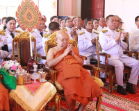 ผู้ว่าฯ สุราษฎร์ธานีนำข้าราชการและประชาชนร่วมพิธีฉลองอายุวัฒ ... พารามิเตอร์รูปภาพ 23