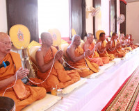 ผู้ว่าฯ สุราษฎร์ธานีนำข้าราชการและประชาชนร่วมพิธีฉลองอายุวัฒ ... พารามิเตอร์รูปภาพ 28