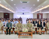 รองผู้ว่าราชการจังหวัดสุราษฎร์ธานี ประธานในพิธีเปิด โครงการค ... พารามิเตอร์รูปภาพ 1