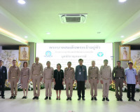 รองผู้ว่าราชการจังหวัดสุราษฎร์ธานี ประธานในพิธีเปิด โครงการค ... พารามิเตอร์รูปภาพ 3