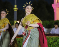 รองผู้ว่าฯ สุราษฎร์ธานี เปิดร้านนาวากาชาด พร้อมรับชมการแสดงน ... พารามิเตอร์รูปภาพ 3