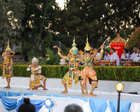 รองผู้ว่าฯ สุราษฎร์ธานี เปิดร้านนาวากาชาด พร้อมรับชมการแสดงน ... พารามิเตอร์รูปภาพ 23