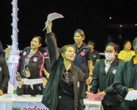 คืนที่หกคึกครื้น! ร้านนาวากาชาดสุราษฎร์ฯ แจกจริง รางวัลใหญ่แ ... พารามิเตอร์รูปภาพ 15