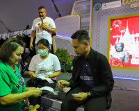 คืนที่หกคึกครื้น! ร้านนาวากาชาดสุราษฎร์ฯ แจกจริง รางวัลใหญ่แ ... พารามิเตอร์รูปภาพ 44