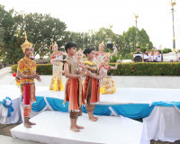 รองผู้ว่าราชการจังหวัดสุราษฎร์ธานี เป็นประธานรับชมการแสดงสมโ ... พารามิเตอร์รูปภาพ 3