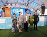 จังหวัดสุราษฎร์ธานี จัดเดินแบบผ้าไทยเพื่อการกุศล “วิจิตรพัสต ... พารามิเตอร์รูปภาพ 14