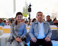 จังหวัดสุราษฎร์ธานี จัดเดินแบบผ้าไทยเพื่อการกุศล “วิจิตรพัสต ... พารามิเตอร์รูปภาพ 22