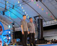 จังหวัดสุราษฎร์ธานี จัดเดินแบบผ้าไทยเพื่อการกุศล “วิจิตรพัสต ... พารามิเตอร์รูปภาพ 35