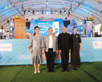 จังหวัดสุราษฎร์ธานี จัดเดินแบบผ้าไทยเพื่อการกุศล “วิจิตรพัสต ... พารามิเตอร์รูปภาพ 77