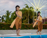 รองผู้ว่าราชการจังหวัดสุราษฎร์ธานี เป็นประธานรับชมการแสดงสมโ ... พารามิเตอร์รูปภาพ 19