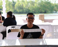 รองผู้ว่าฯ สุราษฎร์ธานี เปิดร้านนาวากาชาดคืนที่ 9 ประชาชน-นั ... พารามิเตอร์รูปภาพ 1