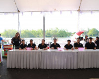 รองผู้ว่าฯ สุราษฎร์ธานี เปิดร้านนาวากาชาดคืนที่ 9 ประชาชน-นั ... พารามิเตอร์รูปภาพ 16