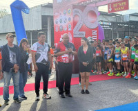 รองผู้ว่าฯ สุราษฎร์ธานี เปิดงาน “เมืองเงาะมาราธอน 2569” เดิน ... พารามิเตอร์รูปภาพ 11