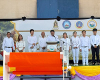 รองผู้ว่าราชการจังหวัดฯ เป็นประธาน ในพิธีปล่อยขบวนแห่ผ้าขึ้น ... พารามิเตอร์รูปภาพ 2