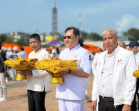 รองผู้ว่าราชการจังหวัดฯ เป็นประธาน ในพิธีปล่อยขบวนแห่ผ้าขึ้น ... พารามิเตอร์รูปภาพ 6